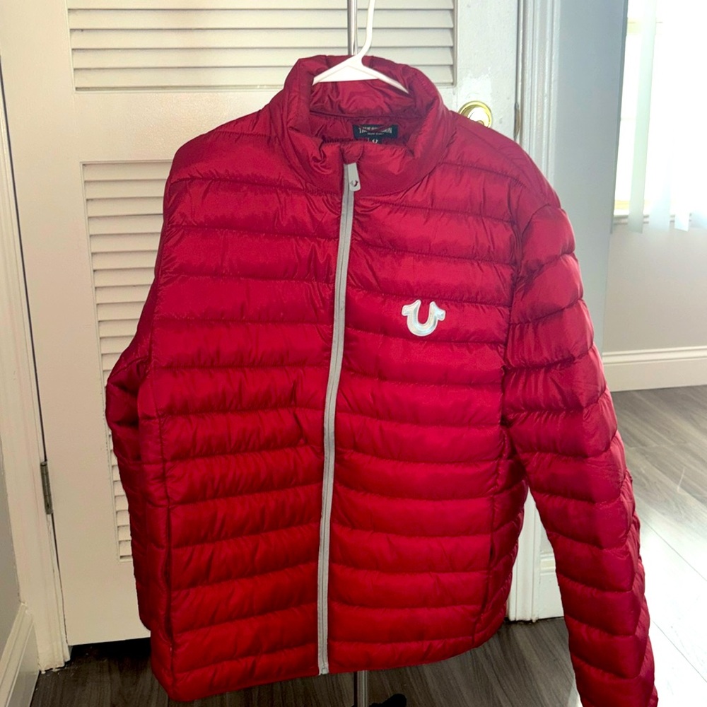 Red True Religion Puffer Jacket Men’s Large